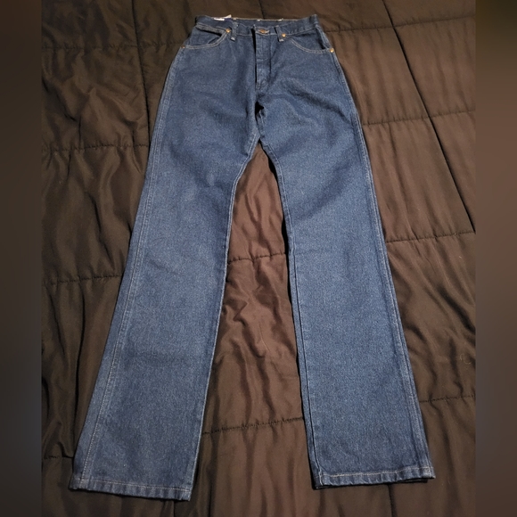 NWT Cowboy Cut Womans Wrangler Western Jean 11x36, Natural Rise Slim Fit Tapered - Picture 7 of 9